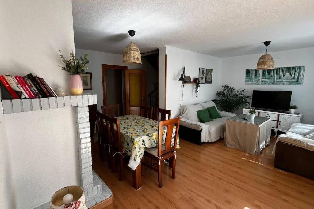 Casa De 5 Habitaciones Hasta 9 Plazas, La Casilla En Durcal, Granada Eksteriør billede